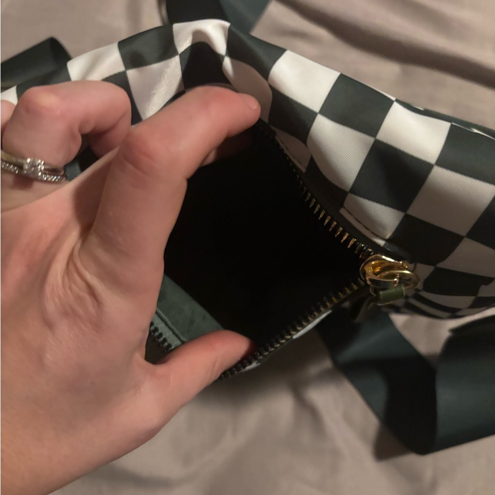 Checkered Crossbody Bag with Green Strap - Picture 3 of 3